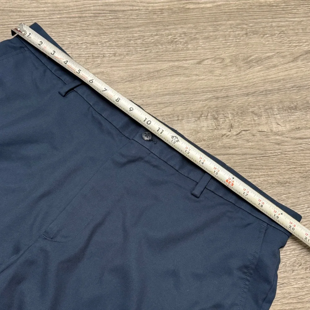Greg Norman Mens Navy Blue Golf Shorts Size 40 Performance Flat Front Shark Logo